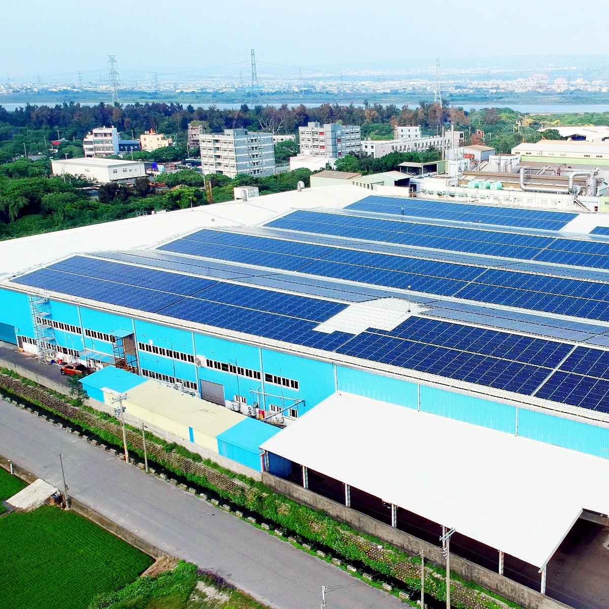 友達光電打造太陽能系統一站式解決方案