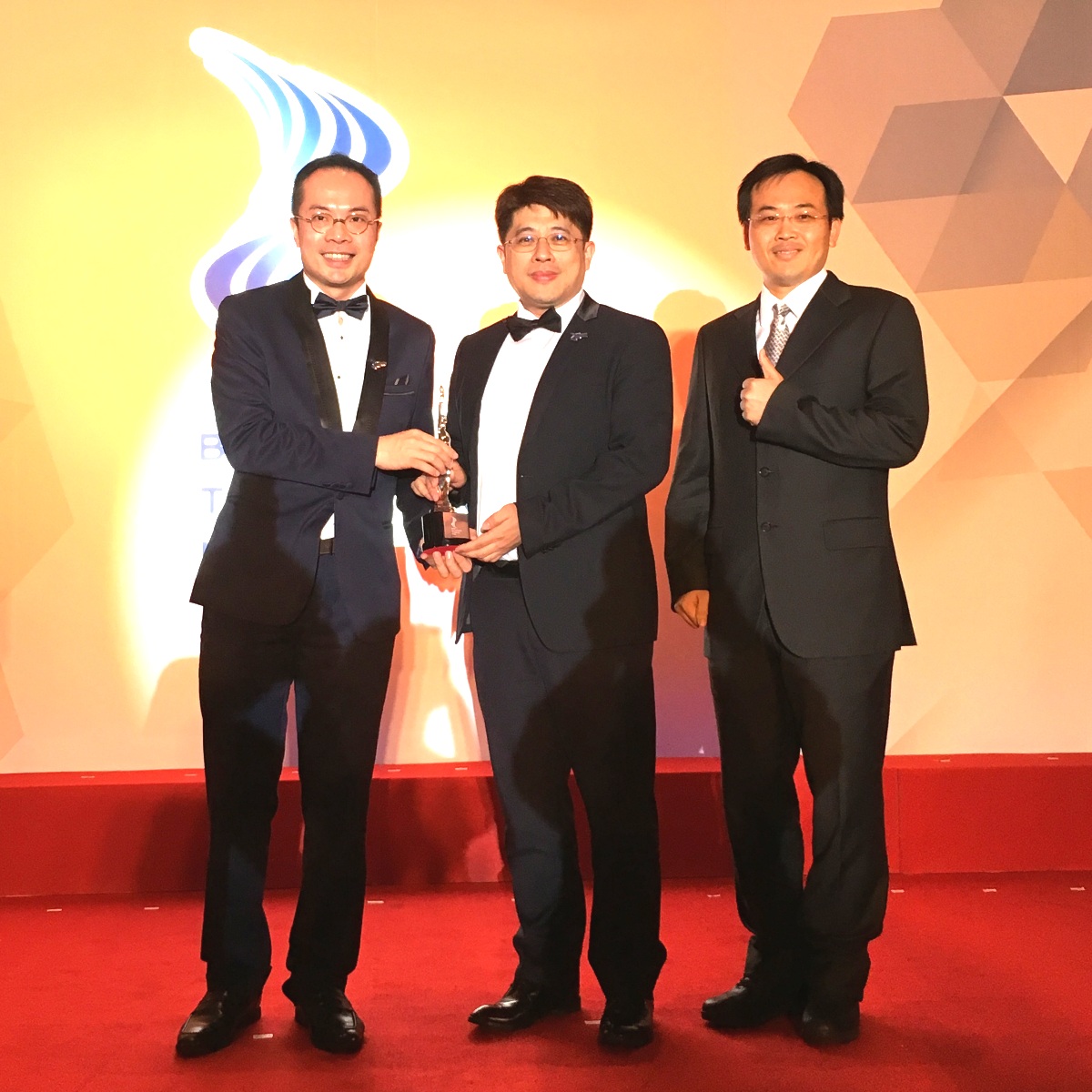 友達光電榮獲HR Asia「亞洲最佳企業雇主獎」殊榮